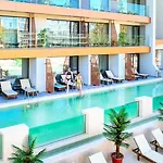 Hotell Palms 4*